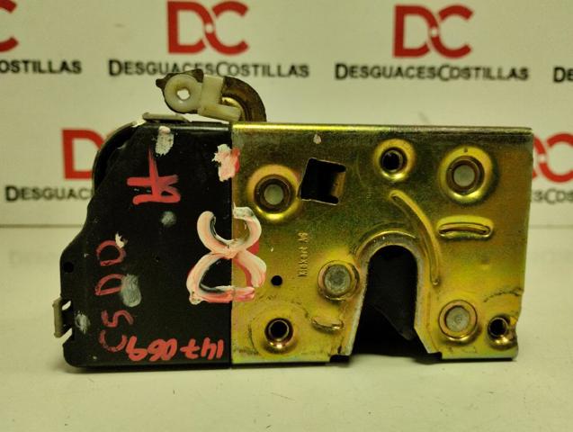 Zamek drzwi przednich prawych 9136J9 PEUGEOT