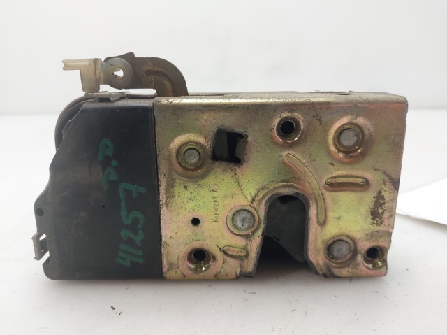 Zamek drzwi przednich prawych 9136J9 PEUGEOT