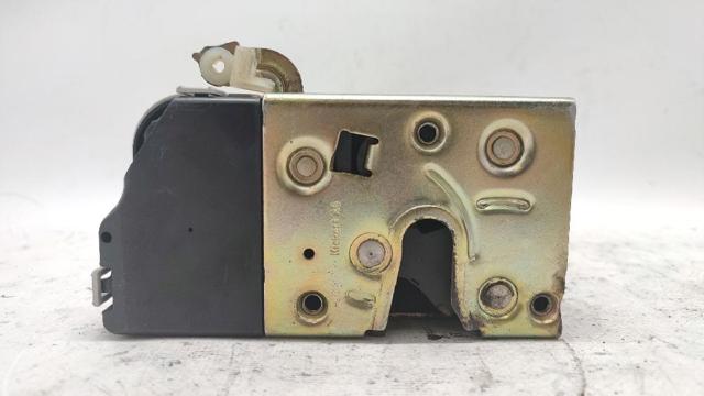 Zamek drzwi przednich prawych 9136L2 PEUGEOT