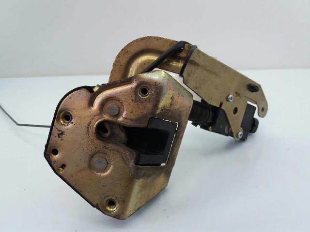 Zamek drzwi przednich prawych 9136L8 PEUGEOT