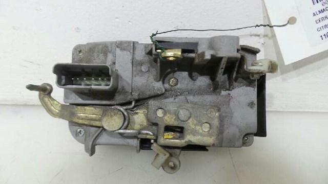 Zamek drzwi przednich prawych 9136L8 PEUGEOT