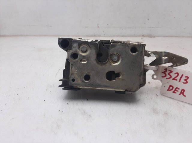 Zamek drzwi przednich prawych 9136P4 PEUGEOT