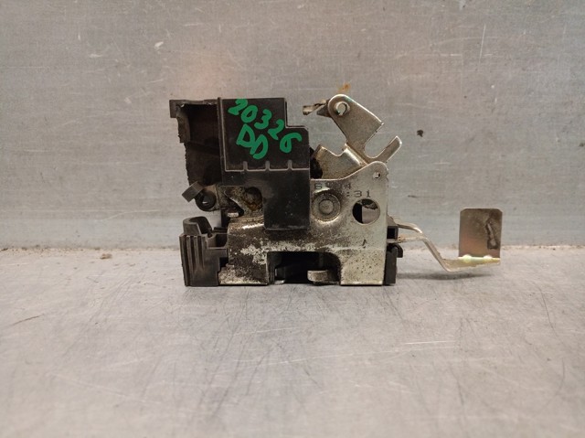 Zamek drzwi przednich prawych 9136P4 PEUGEOT