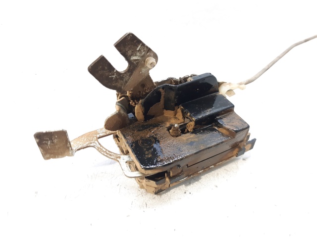 Zamek drzwi przednich prawych 9136P4 PEUGEOT