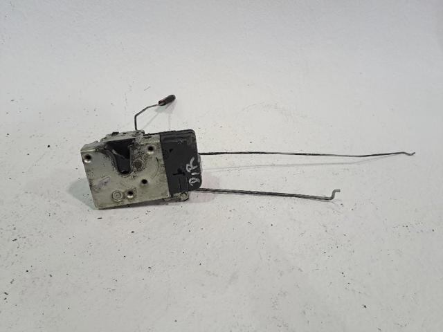 Zamek drzwi przednich prawych 9136P7 PEUGEOT