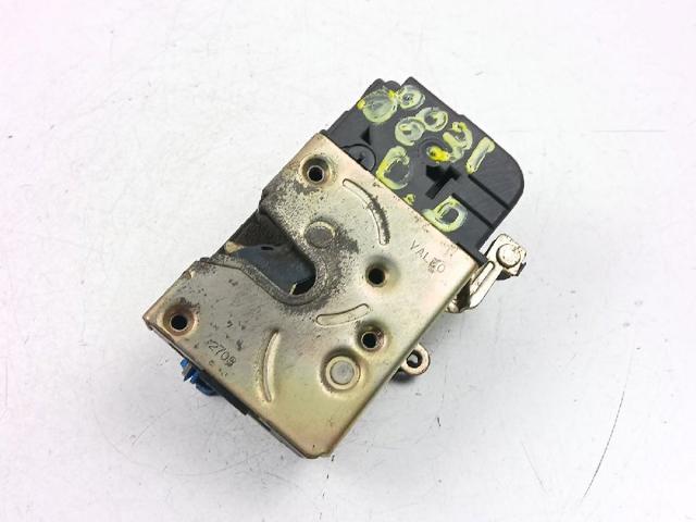 Zamek drzwi przednich prawych 9136P7 PEUGEOT