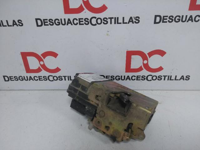 Zamek drzwi przednich prawych 9136P7 PEUGEOT