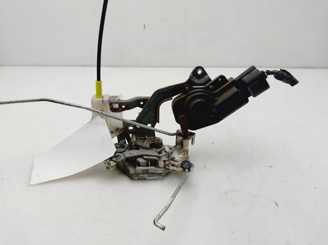 Zamek drzwi przednich prawych 9136T9 PEUGEOT