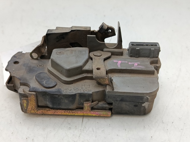 Zamek drzwi tylnych lewych 913772 PEUGEOT