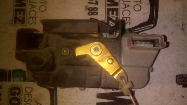 Zamek drzwi tylnych lewych 913784 PEUGEOT