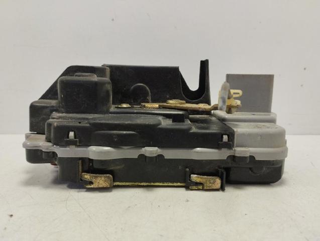 Zamek drzwi tylnych lewych 913784 PEUGEOT