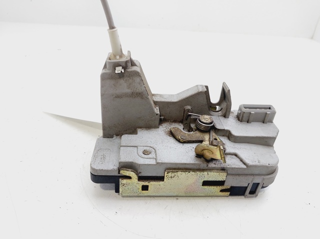 Zamek drzwi tylnych lewych 9137E4 PEUGEOT