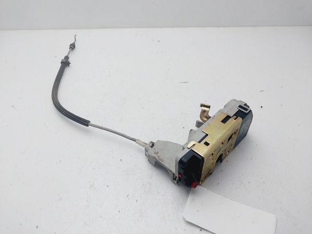 Zamek drzwi tylnych lewych 9137E4 PEUGEOT