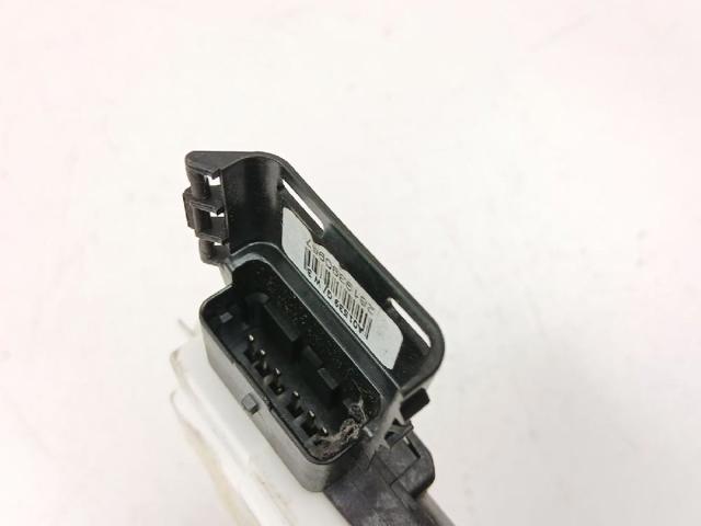 Zamek drzwi tylnych prawych Peugeot Partner