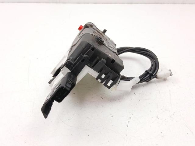 Zamek drzwi tylnych prawych Peugeot Partner