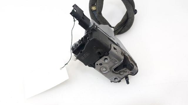 Zamek drzwi tylnych prawych Peugeot Partner