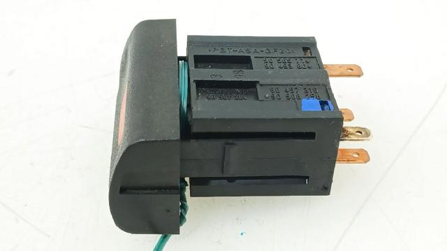 Przycisk włączania światła awaryjnego Opel Vectra 36