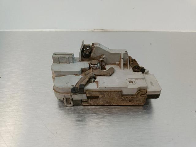 Zamek drzwi tylnych prawych 913870 PEUGEOT