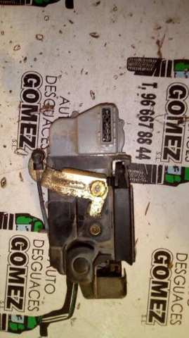 Zamek drzwi tylnych prawych 913870 PEUGEOT