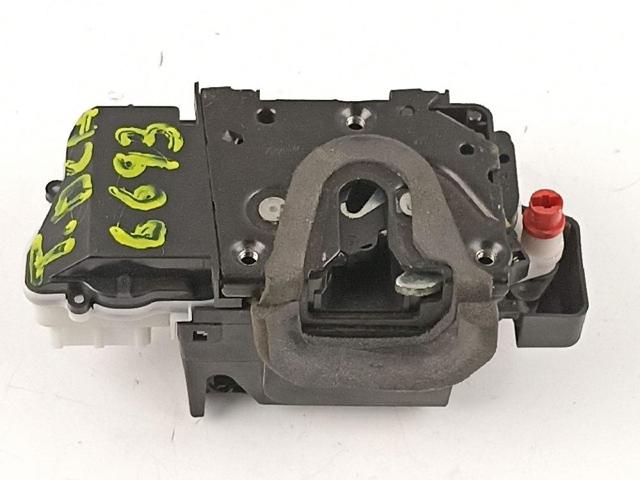Zamek drzwi tylnych prawych 913898 PEUGEOT