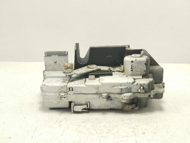 Zamek drzwi tylnych prawych 9138A2 PEUGEOT