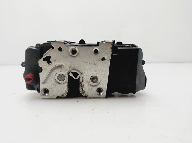 Zamek drzwi tylnych prawych 9138A2 PEUGEOT