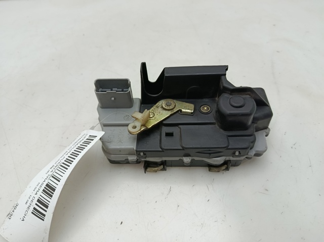 Zamek drzwi tylnych prawych 9138A2 PEUGEOT