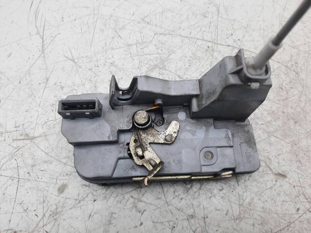 Zamek drzwi tylnych prawych 9138C0 PEUGEOT