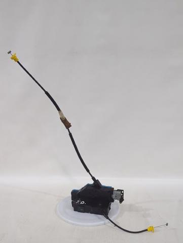 Zamek drzwi tylnych prawych 9138H8 PEUGEOT