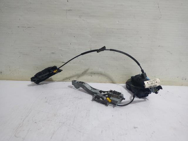 Zamek drzwi tylnych prawych 9138H8 PEUGEOT