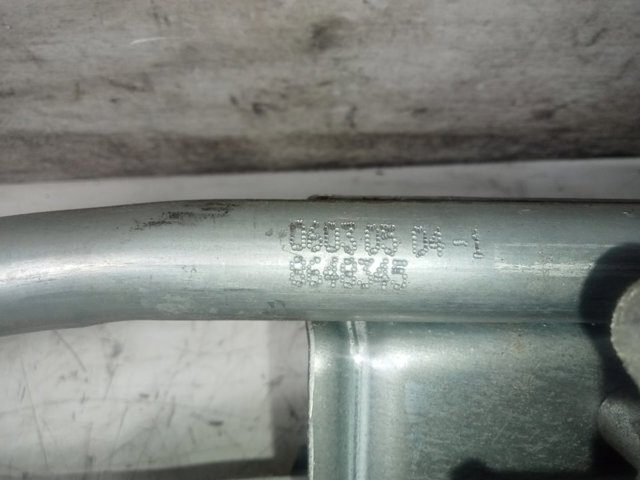 Silniczek wycieraczki szyby przedniej 9151848 VOLVO