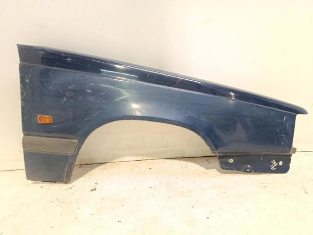 Błotnik przedni prawy Volvo 850 LS