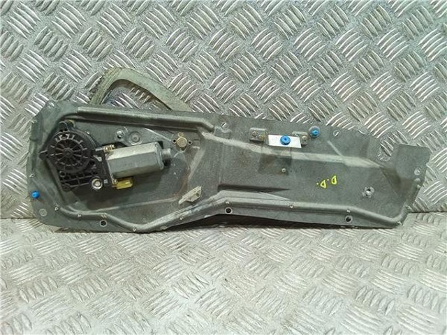 Mechanizm podnoszenia szyby drzwi przednich prawych 9152724 VOLVO