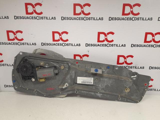 Mechanizm podnoszenia szyby drzwi przednich prawych 9152724 VOLVO