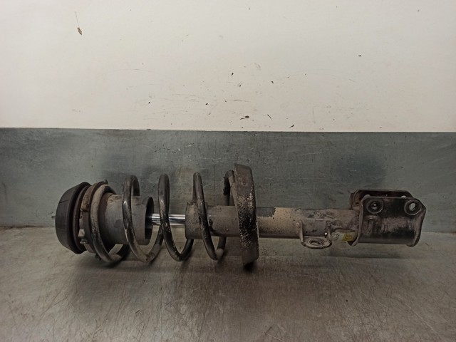 Amortyzator przedni prawy 9156800 OPEL