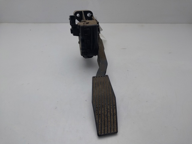 Pedał przyspieszenia (gazu) 9157998 OPEL