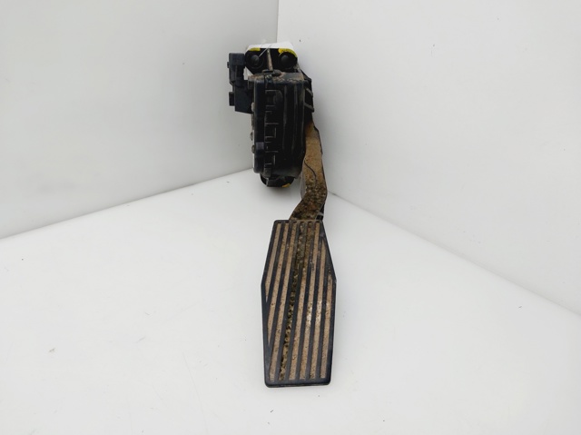 Pedał przyspieszenia (gazu) 9157998 OPEL