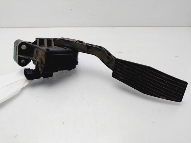 Pedał przyspieszenia (gazu) 9157998 OPEL
