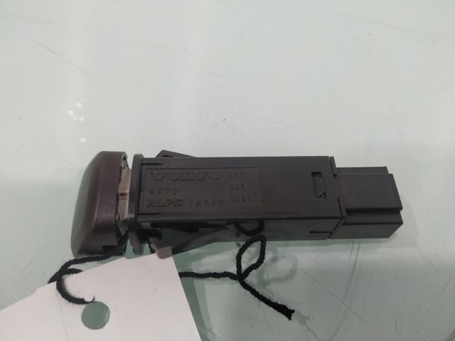 Przycisk włączania światła awaryjnego 9168302 VOLVO