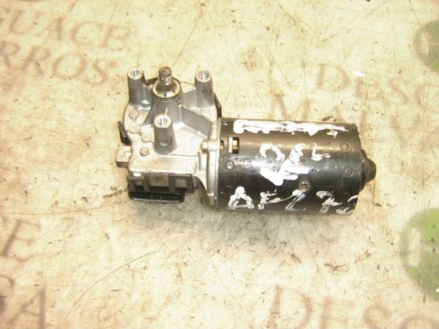Silniczek wycieraczki szyby przedniej 9169321 VOLVO