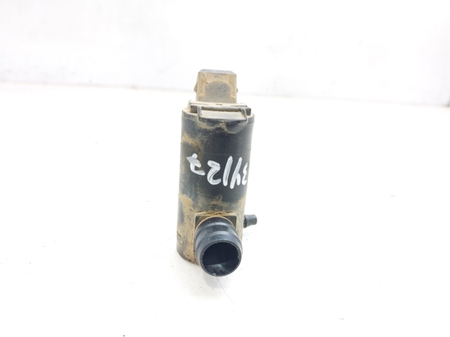 Pompka spryskiwacza szyby przedniej 9169611 VOLVO