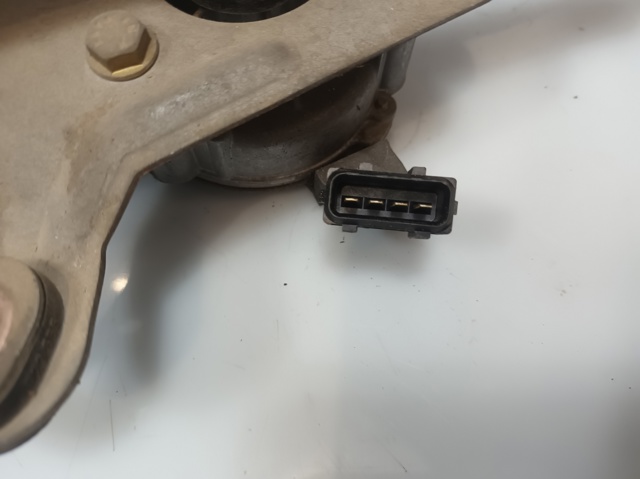 Silniczek wycieraczki szyby przedniej 9171901 VOLVO