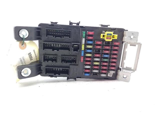 Skrzynka bezpieczników 919501G010 HYUNDAI