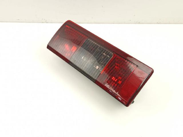 Lampa zespolona tylna prawa 9199761 OPEL