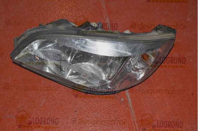 Reflektory Opel Zafira