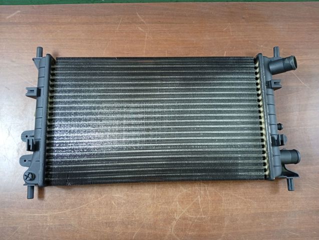 Chłodnica silnika 91AB8005AF FORD