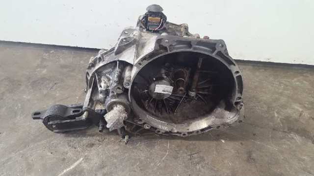 Mechaniczna skrzynia biegów w komplecie 91ZT7F096 FORD