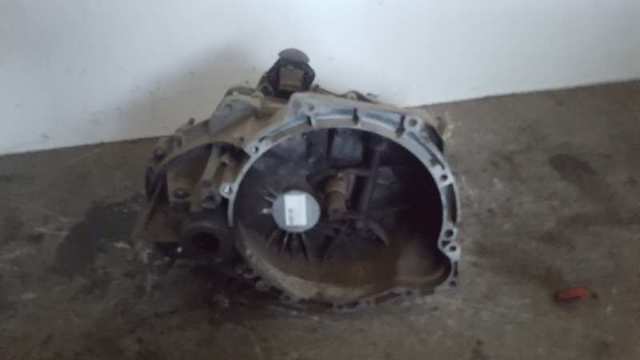 Mechaniczna skrzynia biegów w komplecie 91ZT7F096 FORD