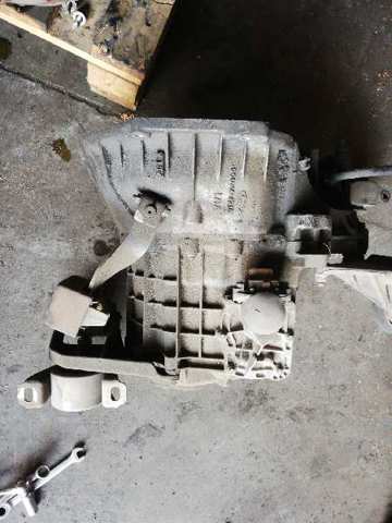 Mechaniczna skrzynia biegów w komplecie 91ZT7F096 FORD
