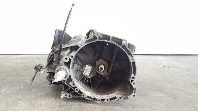 Mechaniczna skrzynia biegów w komplecie 91ZT7F096 FORD
